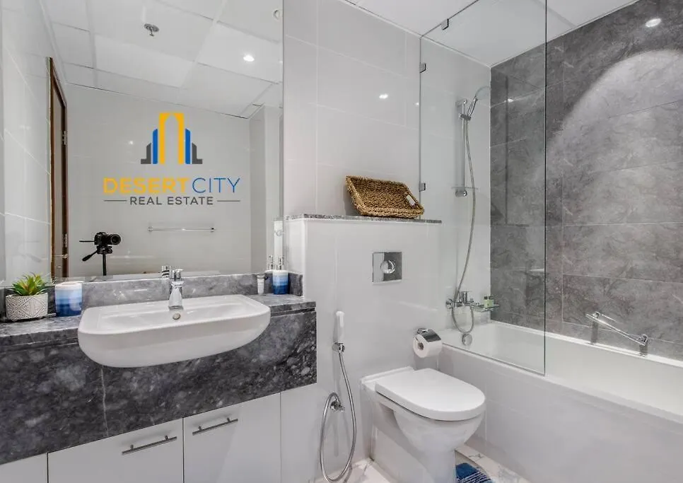 Fully Furnished 3 Bed In Habtoor City, Hosted By Desert City Stays Ντουμπάι Διαμέρισμα